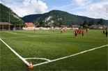 Le terrain de foot de Fleurier et le Chapeau de Napol�on, Val-de-Travers